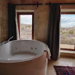 Hotel Concept Cave House
