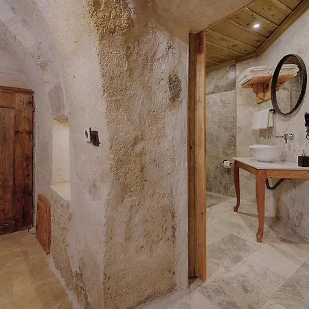 Concept Cave House מלון