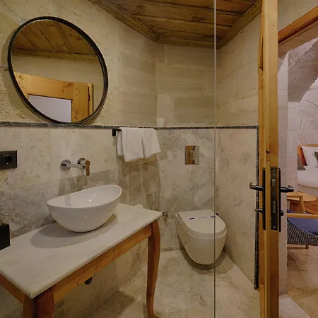 Concept Cave House מלון