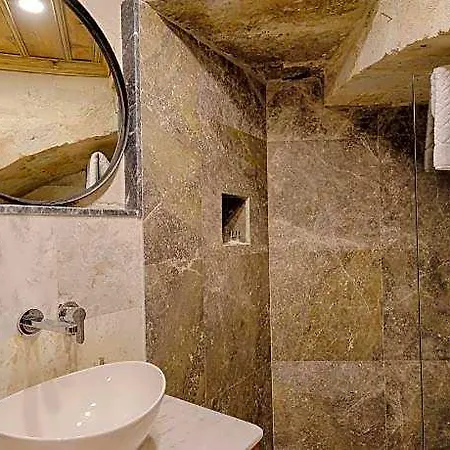 Concept Cave House