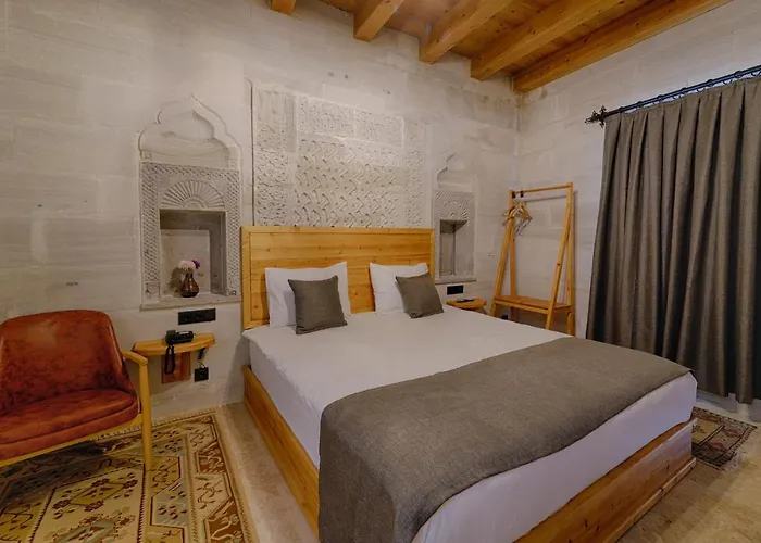 Concept Cave House Hotel *