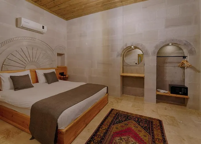 Concept Cave House Hotel *