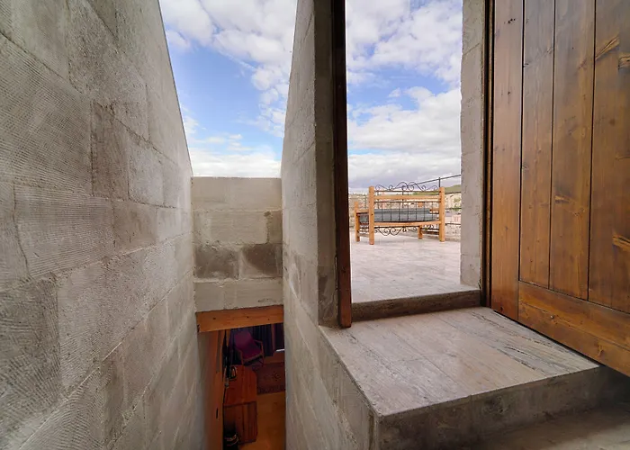 Concept Cave House *