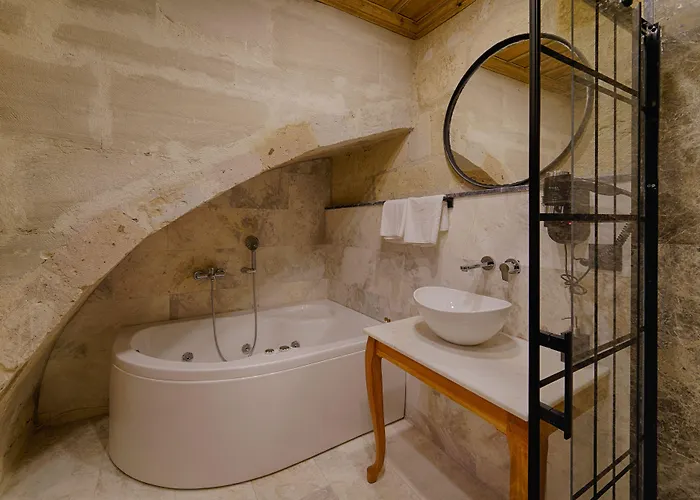 Concept Cave House Hotel